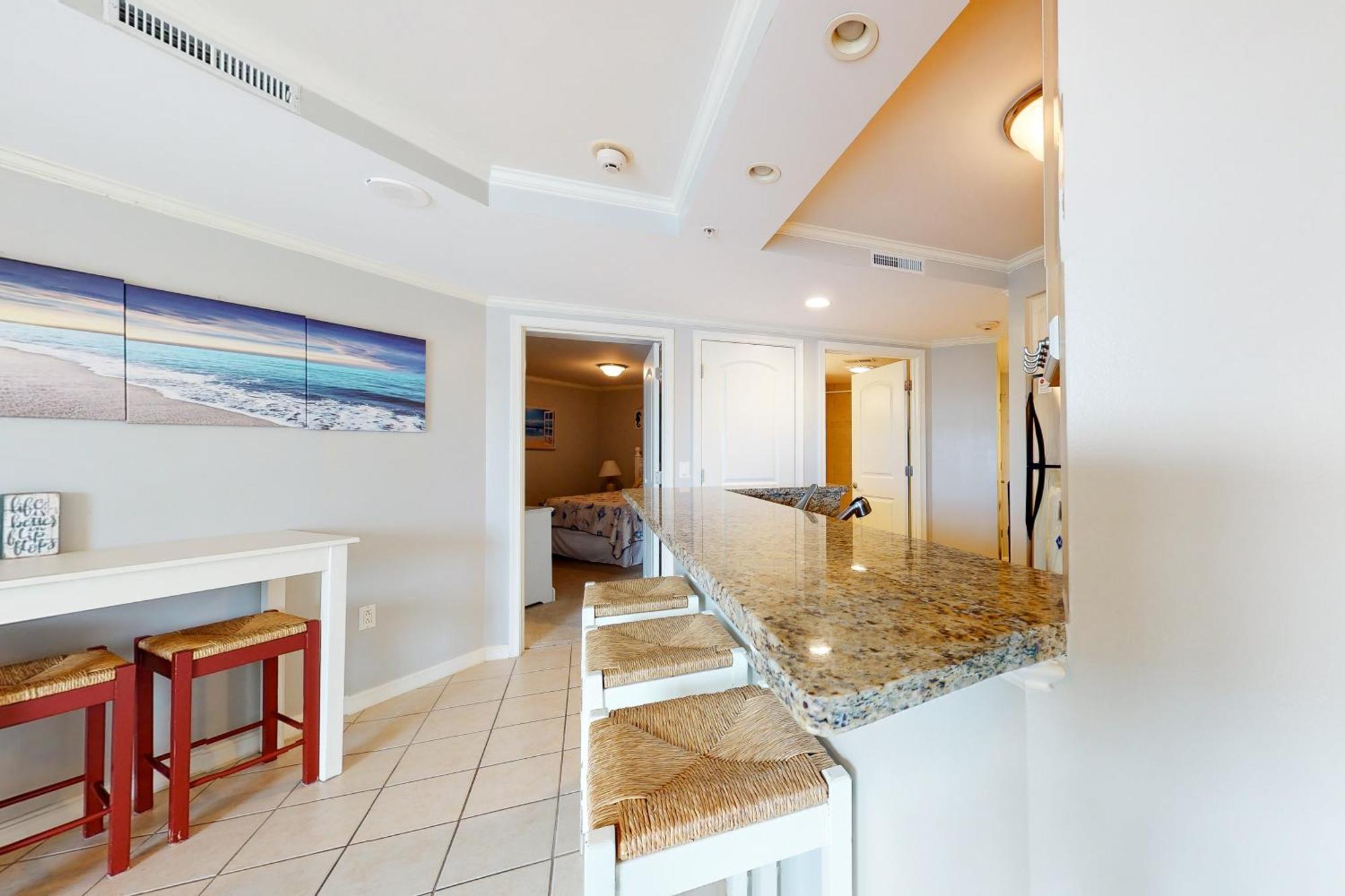 Makai 108 Apartment Оушън Сити Екстериор снимка
